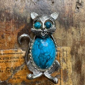 Silver Toned and Turquoise Gerry’s Cat Brooch.